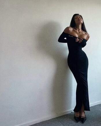 Leaked Jinn juni page private photo viral onlyfans