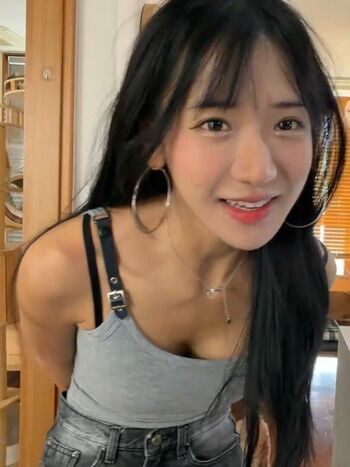 Leaked Jinnytty private photo viral onlyfans