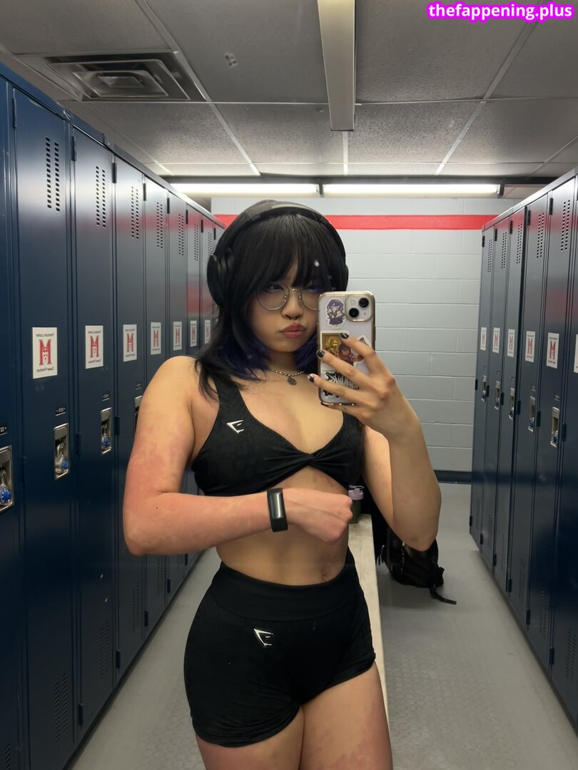 Janet He / https: / jjanethe / jjanethee / jjanether6 누드 OnlyFans 사진 #8