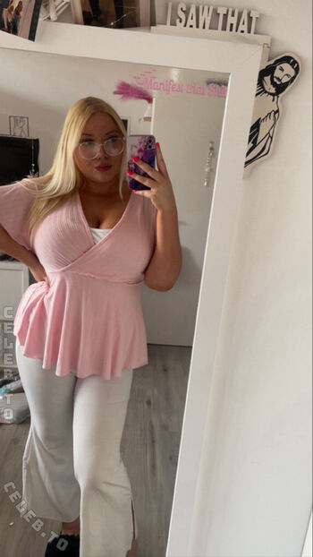Leaked Joelle boelk private photo viral onlyfans