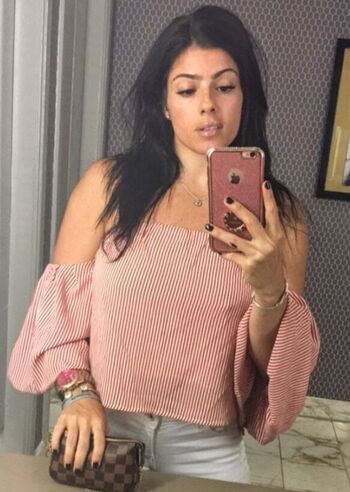 Joelle Elise