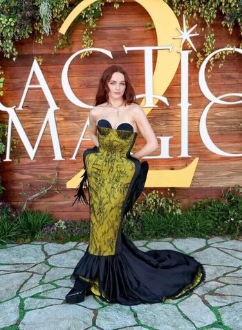 Joey King