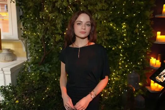Joey King