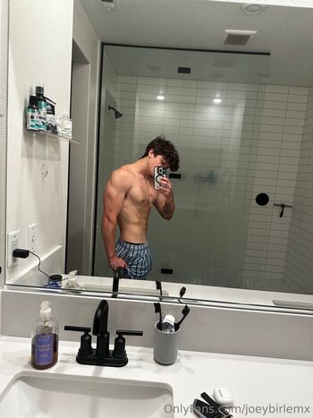 Leaked Joeybirlemx private photo viral onlyfans