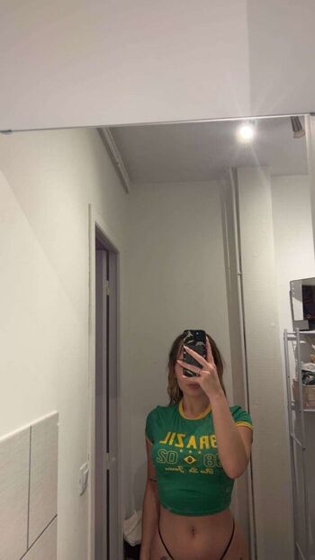 Leaked Johanna gronfier private photo viral onlyfans