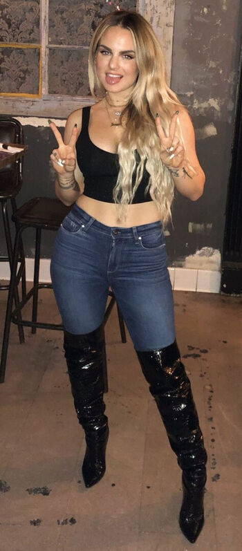 Leaked Luana souza/ private photo viral onlyfans