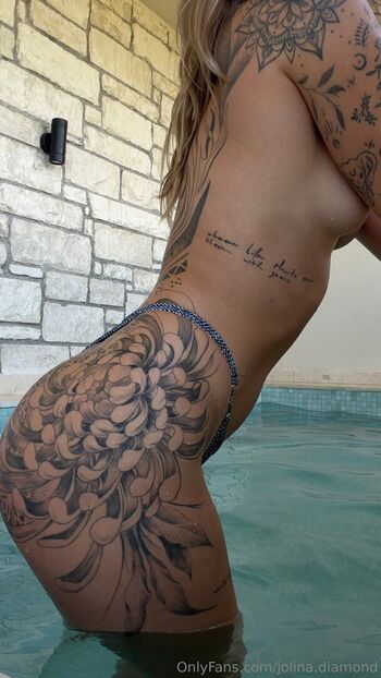 Jolina Davis