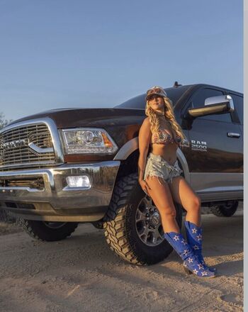 Leaked Jordan blue private photo viral onlyfans