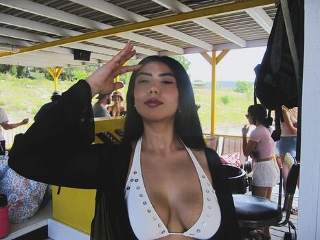Leaked Zishy / private photo viral onlyfans