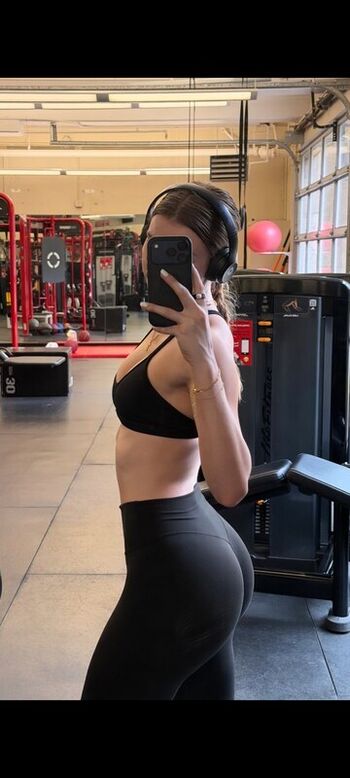 Josie Moto