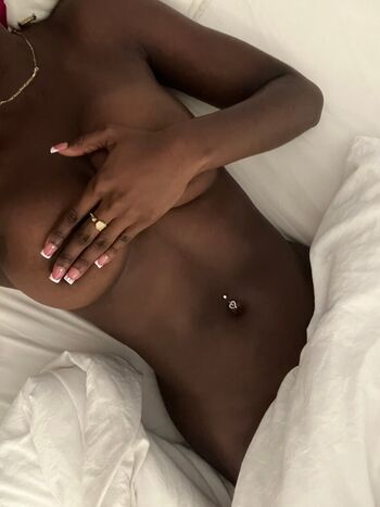 Leaked Juiicyyyfruit private photo viral onlyfans