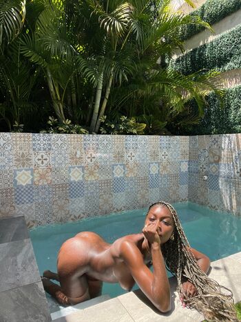 Leaked Juiicyyyfruit private photo viral onlyfans