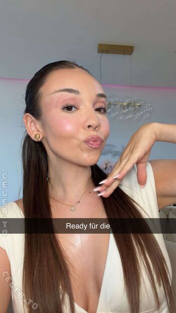 Leaked Julesboringlife page private photo viral onlyfans