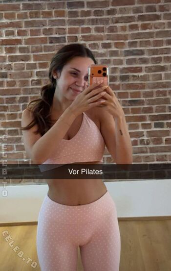 Leaked Julesboringlife private photo viral onlyfans