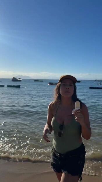 Leaked Julia alvarenga private photo viral onlyfans