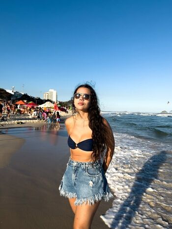 Julia Alvarenga