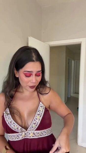 Leaked Julia alvarengaa private photo viral onlyfans