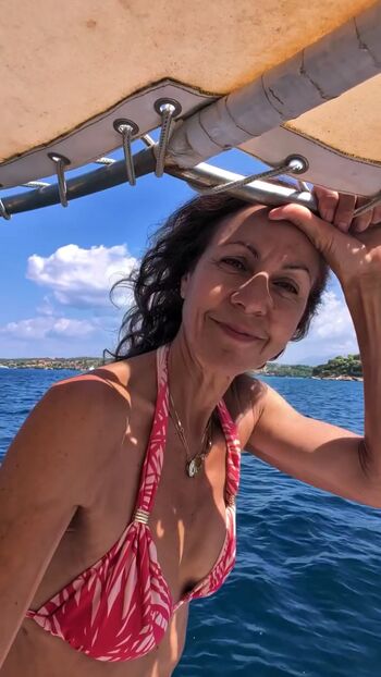 Julia Bradbury