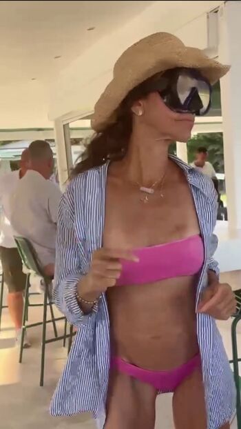 Julia Bradbury