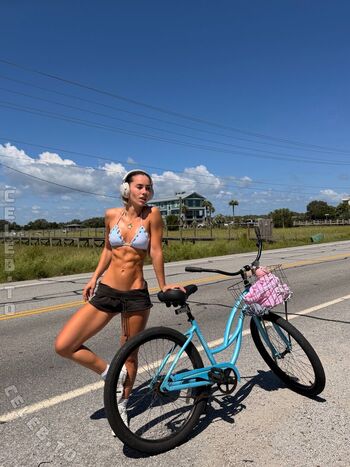 Leaked Julia ernst page private photo viral onlyfans