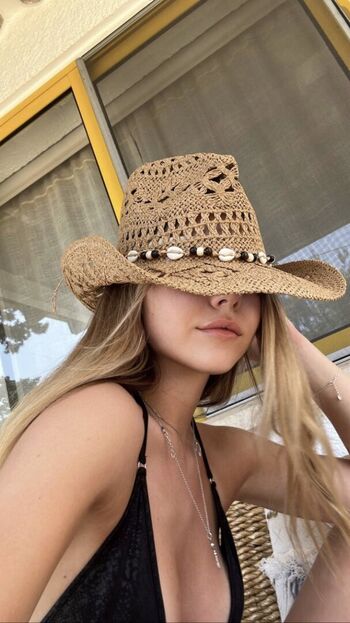Leaked Julia hhlrr private photo viral onlyfans