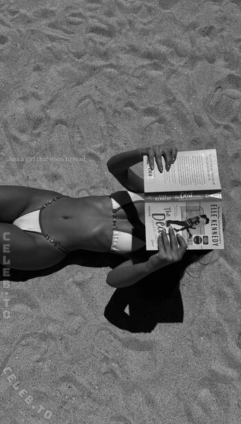 Leaked Julia hofer private photo viral onlyfans