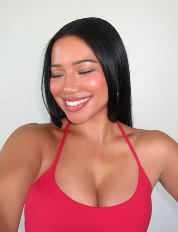 Leaked Julia kelly private photo viral onlyfans