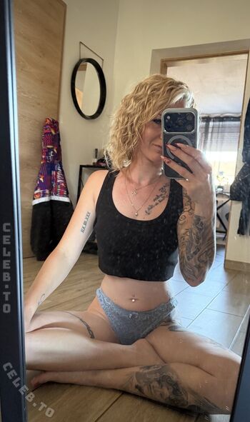 Leaked Julia kern private photo viral onlyfans