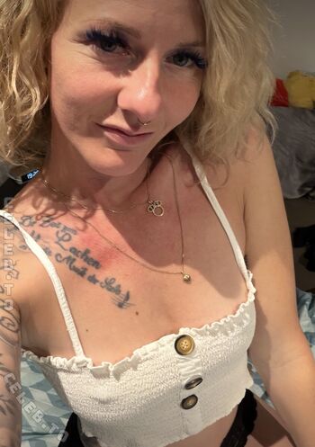 Leaked Julia kern private photo viral onlyfans