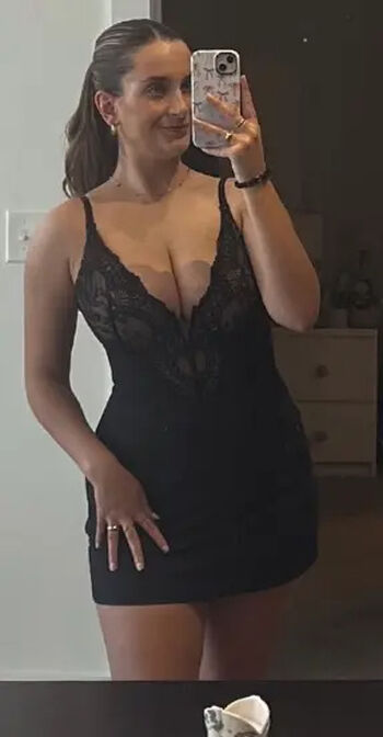 Leaked Julia kocsis page private photo viral onlyfans