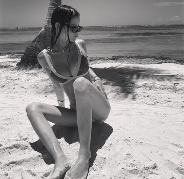 Julia Le Calvez