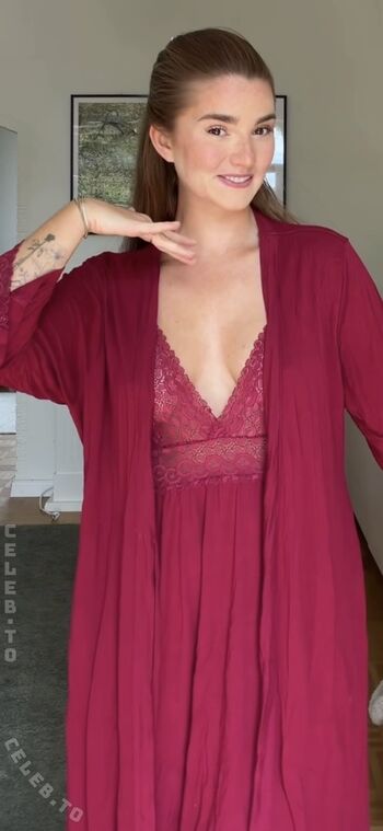 Leaked Julia schulze private photo viral onlyfans