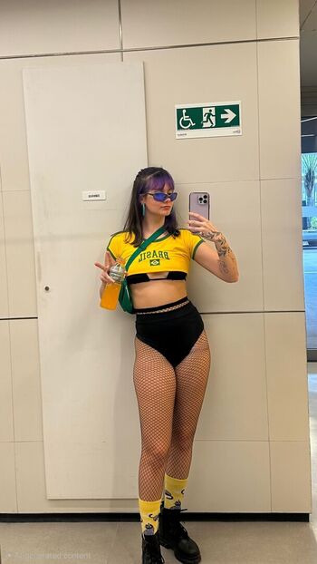 Leaked Juliakbarni private photo viral onlyfans