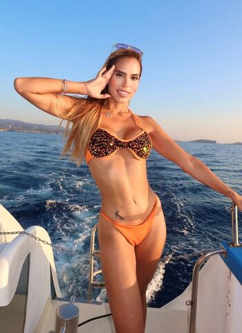 Leaked Julianaseligmann private photo viral onlyfans