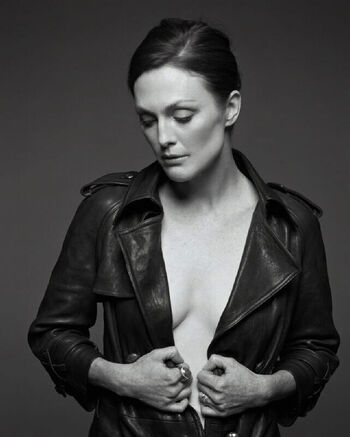 Leaked Julianne moore private photo viral onlyfans