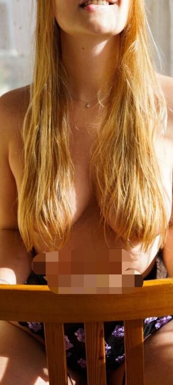 Leaked Juliaxstasia private photo viral onlyfans
