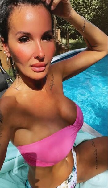 Leaked Julie lelievre page private photo viral onlyfans