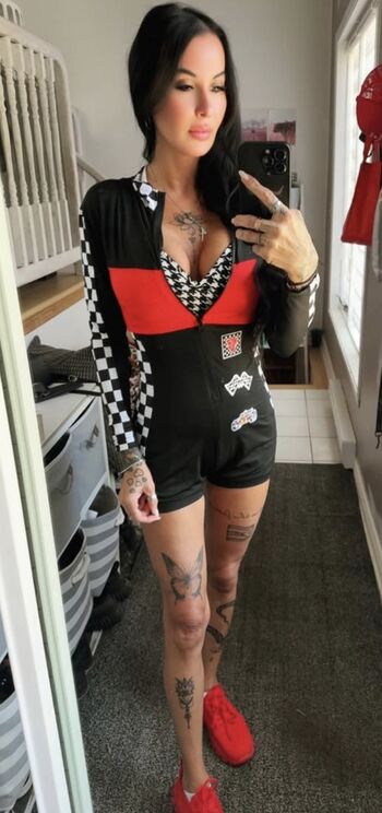 Leaked Julie lelievre private photo viral onlyfans