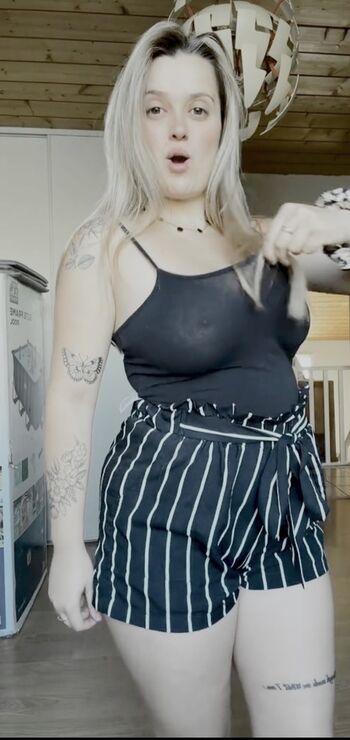 Leaked Juliedml private photo viral onlyfans
