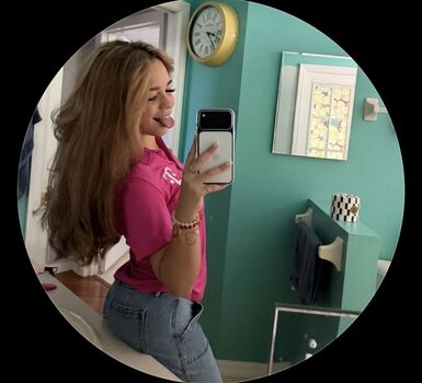 julievelazq