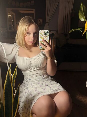 Leaked Juls meow private photo viral onlyfans
