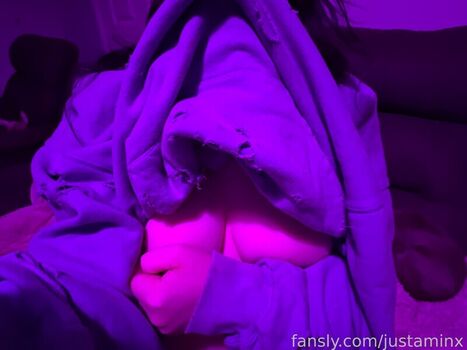 Leaked Justaminx private photo viral onlyfans