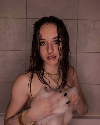 Leaked Justemmamoooon private photo viral onlyfans