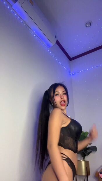 Leaked Justina azn private photo viral onlyfans