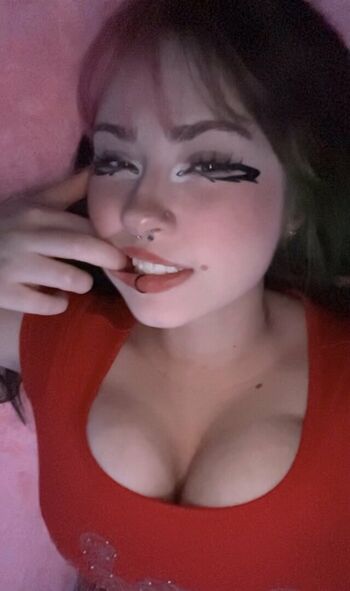 Leaked Kttyvee private photo viral onlyfans
