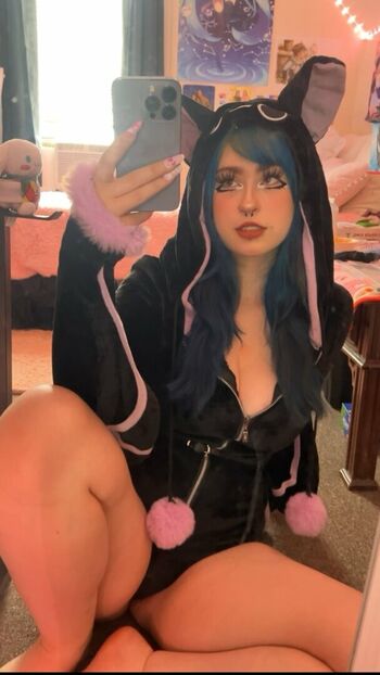 Leaked Kttyvee private photo viral onlyfans