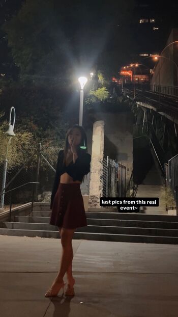 Leaked Ellen tan/ private photo viral onlyfans