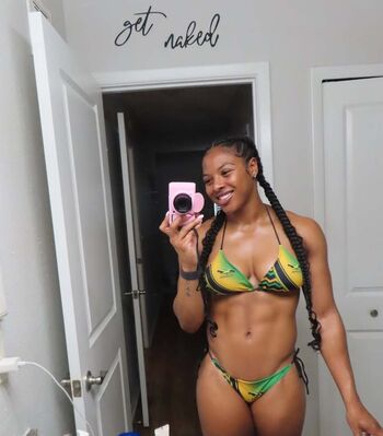 Kali Armstrong WWE