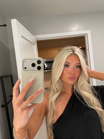 Leaked Kalliemartell private photo viral onlyfans