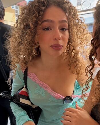 Leaked Kalogeras sisters page private photo viral onlyfans